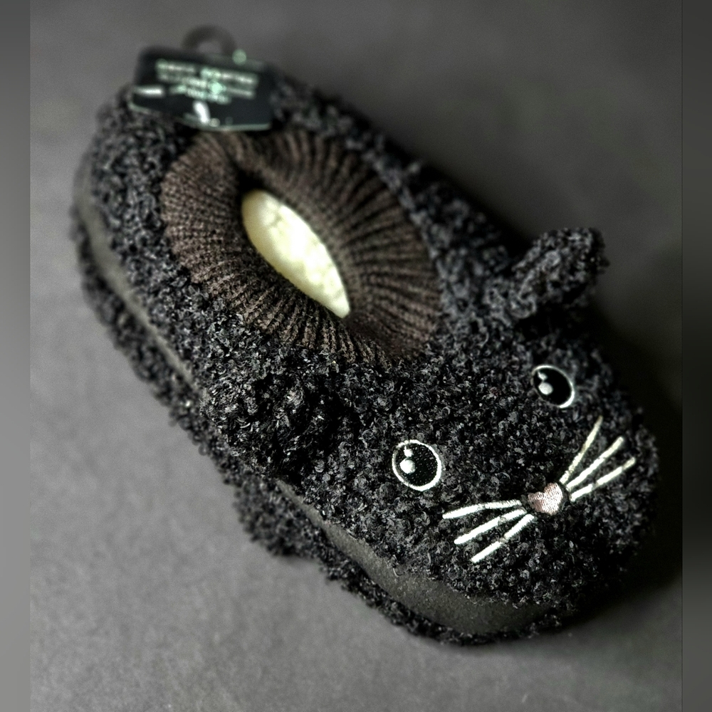 Fuzzy Black Cat Slippers
